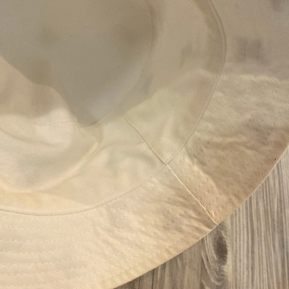 (GOOD CONDITION) Forever 21 girls bucket hat w/blue butterflies 🦋!! (One size) - Picture 10 of 16